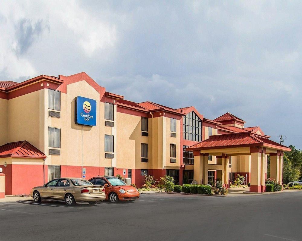 Comfort Inn & Suites Lincoln Exterior photo